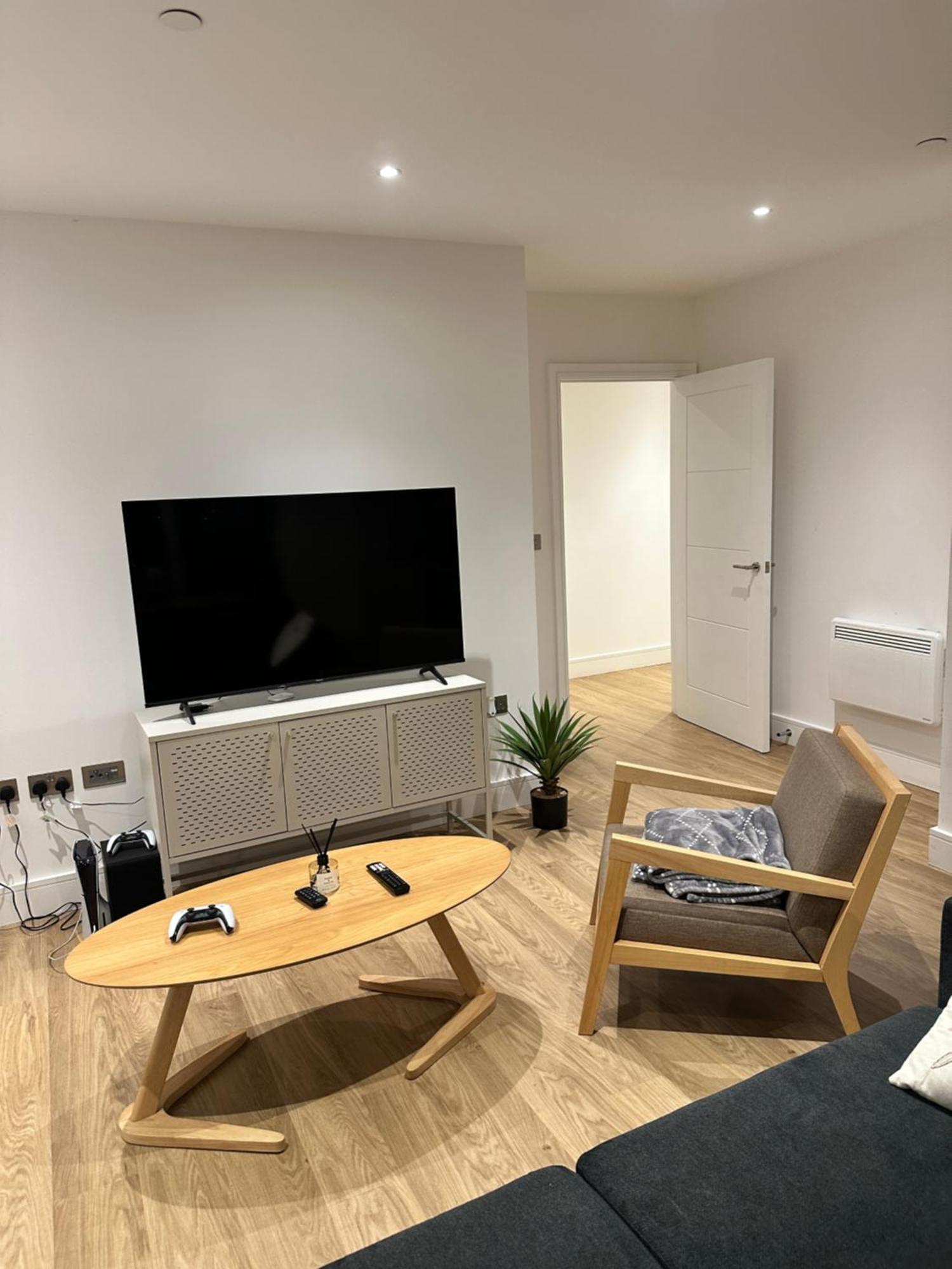 Cozy Retreat In The Heart Of Centre Apartment Birmingham