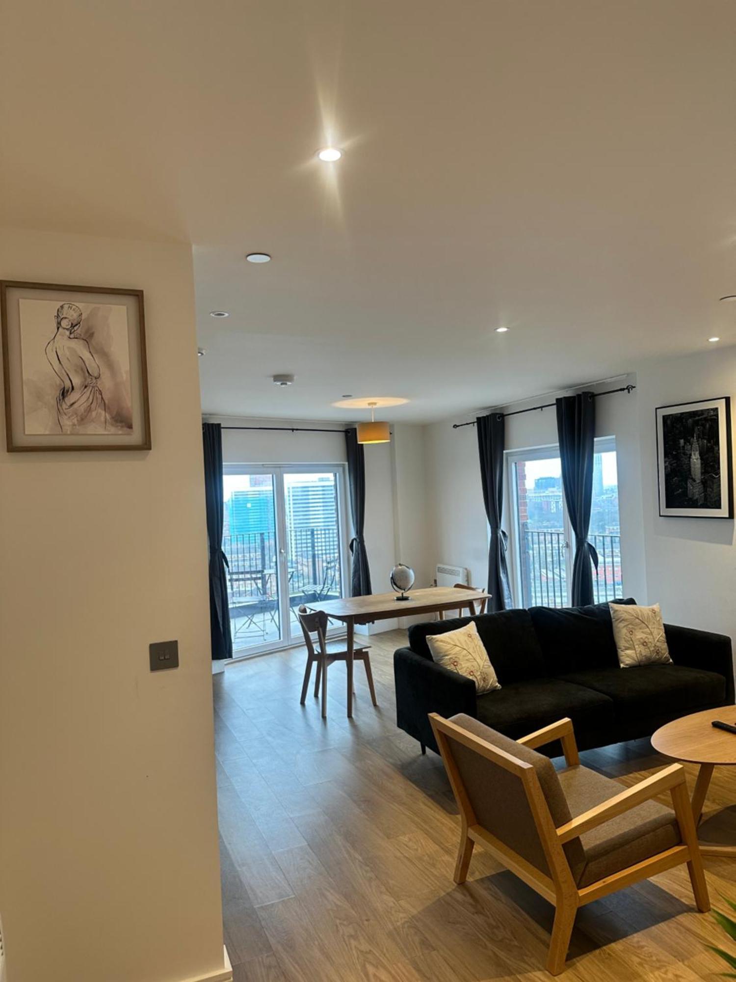 Apartment Cozy Retreat In The Heart Of Centre Birmingham